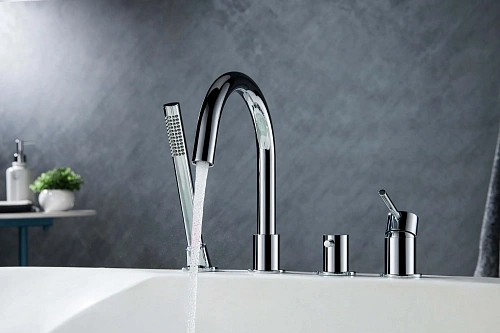 Смеситель на борт ванны Aquatek ЕВРОПА AQ1348CR Хром Смеситель на борт ванны Aquatek ЕВРОПА AQ1348CR Хром