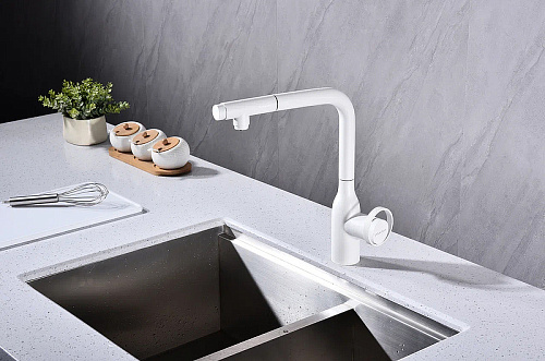 Смеситель для кухни Paulmark URBAN белый матовый Ur213104-WH Смеситель для кухни Paulmark URBAN белый матовый Ur213104-WH