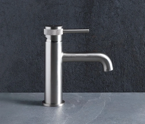 Смеситель для раковины Allen Brau Priority 5.31001-BN Смеситель для раковины Allen Brau Priority 5.31001-BN