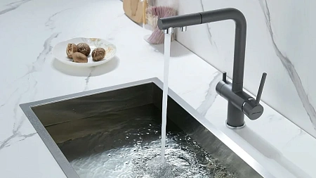 Смеситель для кухни Paulmark SERPENTINE серый металлик Se213222-GRM Смеситель для кухни Paulmark SERPENTINE серый металлик Se213222-GRM