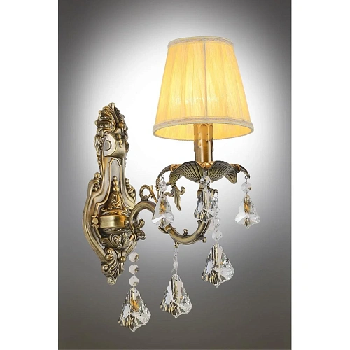 Светильник настенный (Бра) Omnilux Catanzaro OML-30811-01 Светильник настенный (Бра) Omnilux Catanzaro OML-30811-01