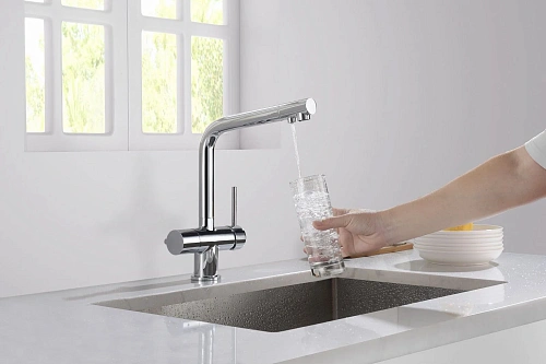 Смеситель для кухни Timo Saona 2396/00F с подключением фильтра хром Смеситель для кухни Timo Saona 2396/00F с подключением фильтра хром