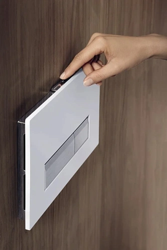 Клавиша смыва Geberit 115.600.KR.1 Sigma40, со встроенной системой удаления запаха, металл, чёрный Клавиша смыва Geberit 115.600.KR.1 Sigma40, со встроенной системой удаления запаха, металл, чёрный