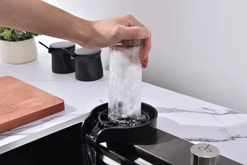 Кухонная мойка ArtDecco Elegant Flow 68 AEF116846 графит, из нержавеющей стали Кухонная мойка ArtDecco Elegant Flow 68 AEF116846 графит, из нержавеющей стали