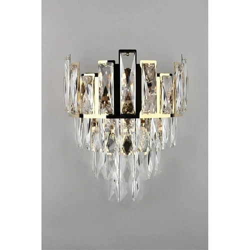 Светильник настенный (Бра) Omnilux Vistrorio OML-67901-02 Светильник настенный (Бра) Omnilux Vistrorio OML-67901-02