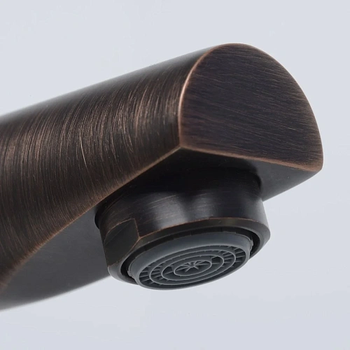 Смеситель для кухни WasserKRAFT A8147 темная бронза Смеситель для кухни WasserKRAFT A8147 темная бронза