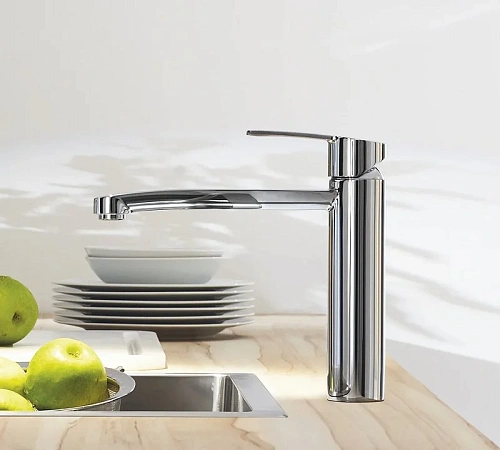 Смеситель для кухни GROHE Eurostyle Cosmopolitan со средним изливом, хром (31124002) Смеситель для кухни GROHE Eurostyle Cosmopolitan со средним изливом, хром (31124002)