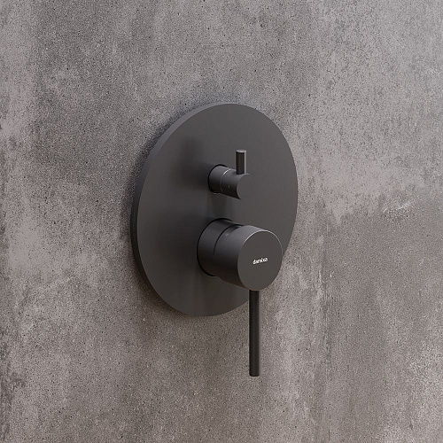 Смеситель для ванны Damixa Scandinavian Pure 367100300, встраиваемый, черный Смеситель для ванны Damixa Scandinavian Pure 367100300, встраиваемый, черный