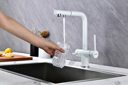 Смеситель для кухни Paulmark SERPENTINE белый матовый Se213222-WH Смеситель для кухни Paulmark SERPENTINE белый матовый Se213222-WH