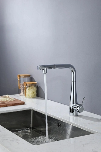 Смеситель для кухни AQUAme Cucina AQM9902CR с выдвижным изливом, хром Смеситель для кухни AQUAme Cucina AQM9902CR с выдвижным изливом, хром