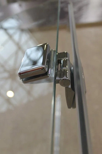 Душевой уголок CEZARES ELENA-W-ASH-1-80/90-C-Cr 80x90см стекло прозрачное, профиль хром Душевой уголок CEZARES ELENA-W-ASH-1-80/90-C-Cr 80x90см стекло прозрачное, профиль хром