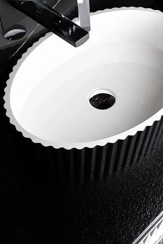 Раковина Boheme Canale 878-B рифл черная Раковина Boheme Canale 878-B рифл черная