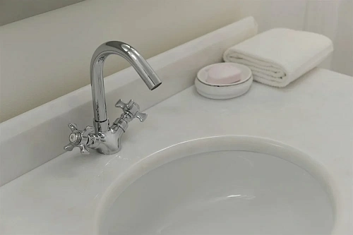 Смеситель для раковины Agger Retro-X A1701100 Смеситель для раковины Agger Retro-X A1701100