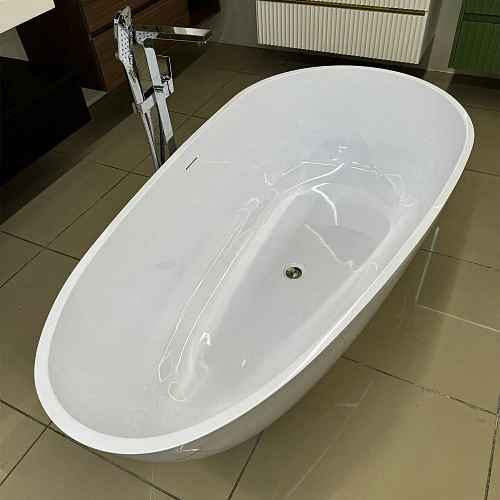 Ванна отдельностоящая Marmo-Elite Бергамо B-BA167-84 1700x840 из искусственного камня, без перелива, глянцевая Ванна отдельностоящая Marmo-Elite Бергамо B-BA167-84 1700x840 из искусственного камня, без перелива, глянцевая