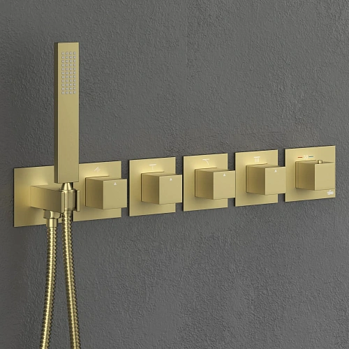 Душевая система Timo Petruma SX-5329/17SM встраиваемая с термостатом золото матовое Душевая система Timo Petruma SX-5329/17SM встраиваемая с термостатом золото матовое