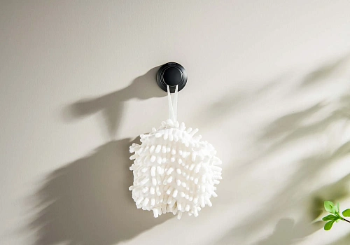 Крючок Aquatek КЛАССИК AQ4501MB черный матовый Крючок Aquatek КЛАССИК AQ4501MB черный матовый