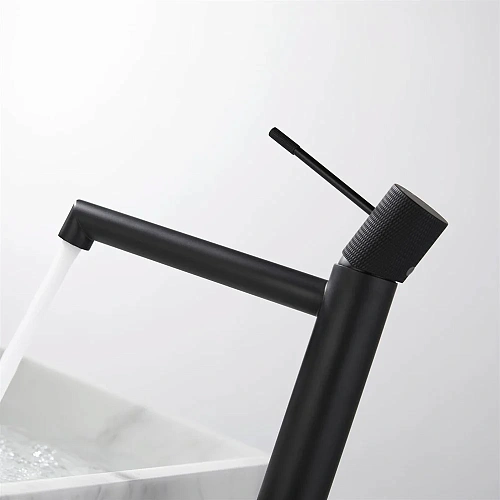 Смеситель для раковины Vincea Desire VBF-1D2MB черный Смеситель для раковины Vincea Desire VBF-1D2MB черный