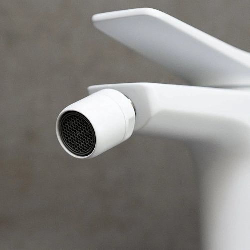 Смеситель для биде Lemark Bronx LM3708MW, белый/матовый Смеситель для биде Lemark Bronx LM3708MW, белый/матовый