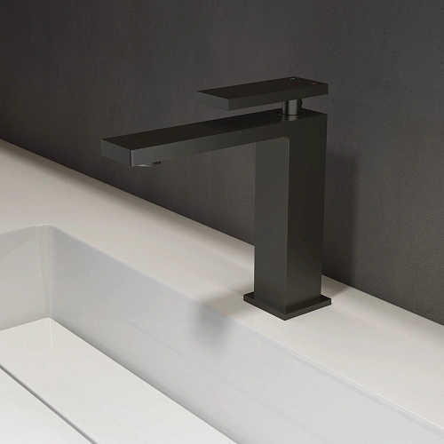 Смеситель для раковины Vincea Dice VBF-2DS1MB однорычажный, черный матовый Смеситель для раковины Vincea Dice VBF-2DS1MB однорычажный, черный матовый