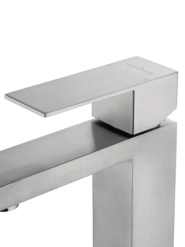 Смеситель для раковины Wonzon & Woghand брашированный никель (WW-A40982-BS) Смеситель для раковины Wonzon & Woghand брашированный никель (WW-A40982-BS)