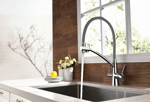 Смеситель для кухни Lemark Comfort LM3071C-Gray с подключением к фильтру, хром/серый Смеситель для кухни Lemark Comfort LM3071C-Gray с подключением к фильтру, хром/серый