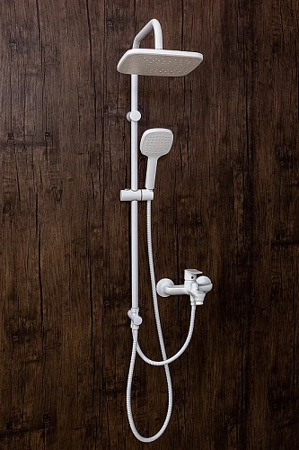 Душевая система Orange O-Shower OW04w белый Душевая система Orange O-Shower OW04w белый