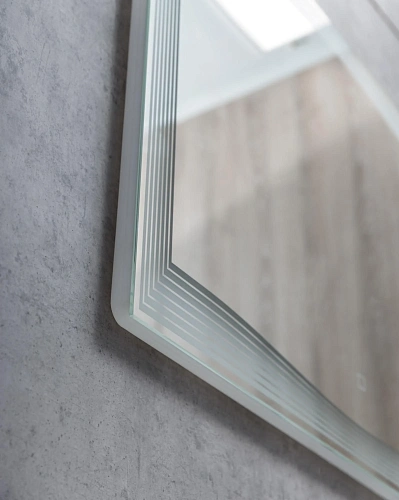 Зеркало BelBagno SPC-LNS-700-700-LED-TCH 12W 220-240V 700x30x700 с подсветкой и сенсорным выключателем Зеркало BelBagno SPC-LNS-700-700-LED-TCH 12W 220-240V 700x30x700 с подсветкой и сенсорным выключателем