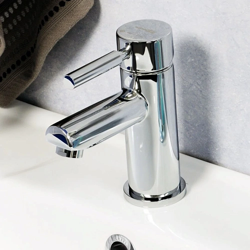 Смеситель для раковины WasserKRAFT Main 4103 Thermo термостатический хром Смеситель для раковины WasserKRAFT Main 4103 Thermo термостатический хром