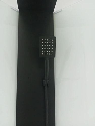 Душевая кабина Ceruttispa CHIKA901B без крыши 90x90x215-225 профиль черный, стекло прозрачное Душевая кабина Ceruttispa CHIKA901B без крыши 90x90x215-225 профиль черный, стекло прозрачное