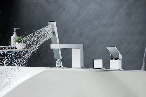 Смеситель на борт ванны Timo Selene 2130/00Y хром Смеситель на борт ванны Timo Selene 2130/00Y хром