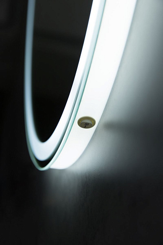 Зеркало BelBagno SPC-VST-600-800-LED-BTN 12W 220-240V 600x30x800 с подсветкой и кнопочным выключателем Зеркало BelBagno SPC-VST-600-800-LED-BTN 12W 220-240V 600x30x800 с подсветкой и кнопочным выключателем