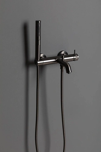 Смеситель для ванны Allen Brau Priority 5.31D10-MG графит браш Смеситель для ванны Allen Brau Priority 5.31D10-MG графит браш