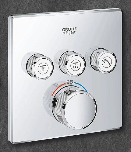 Смеситель для душа GROHE Grohtherm SmartControl (29126000) внешняя часть термостата, на 3 выхода, хром Смеситель для душа GROHE Grohtherm SmartControl (29126000) внешняя часть термостата, на 3 выхода, хром