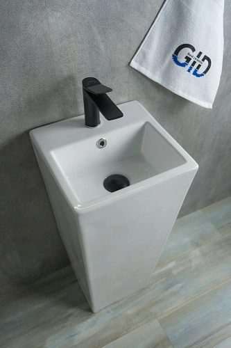 Раковина Gid Nb147 81104 напольная белая 34x33x85 Раковина Gid Nb147 81104 напольная белая 34x33x85