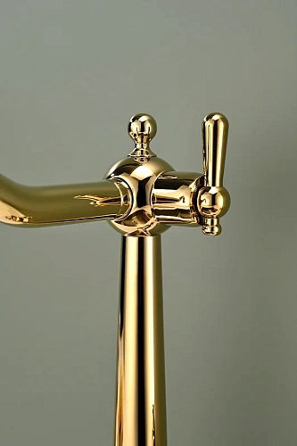 Смеситель для кухни Paulmark Retro золото Re213226-G Смеситель для кухни Paulmark Retro золото Re213226-G